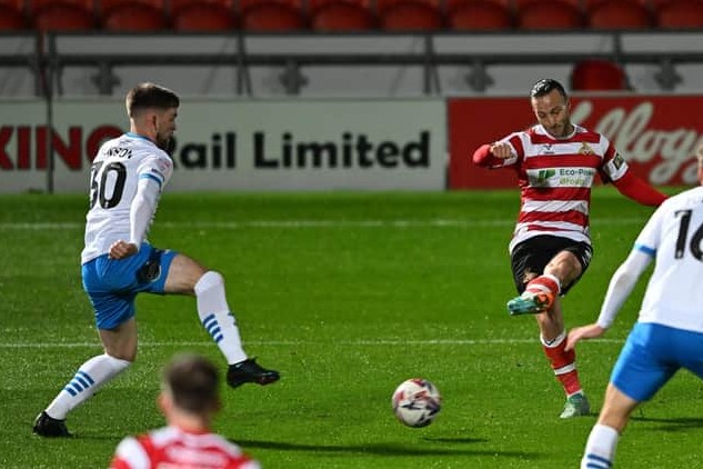 Soi kèo thẻ phạt Barrow vs Doncaster Rovers chuẩn thắng